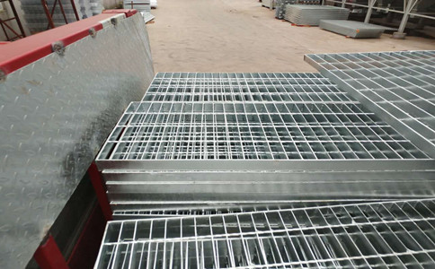 熱鍍鋅鋼格柵.jpg 熱鍍鋅鋼格柵.jpg
